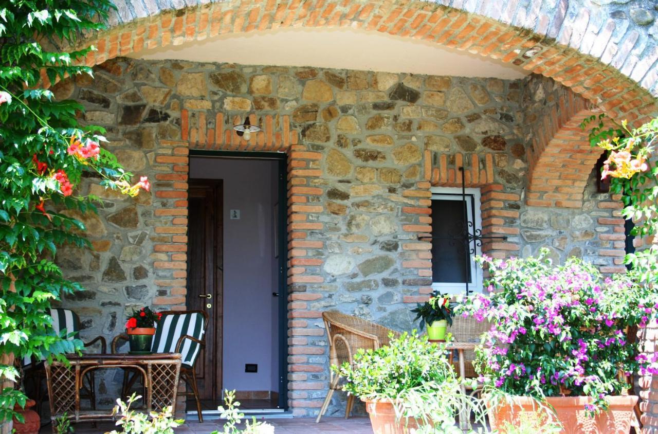 Il Casale Al Lavaggio Hotel Mulazzo Luaran gambar